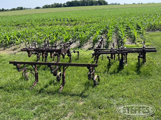Front mount cultivator